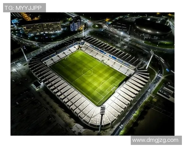 足球明星与球队传奇交织的绿茵场上演绎的精彩瞬间与辉煌历史